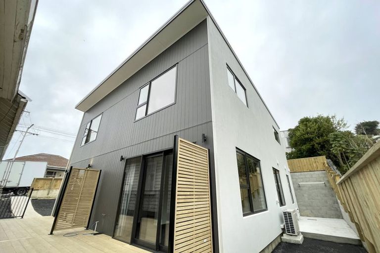 Photo of property in 16 Peter Street, Caversham, Dunedin, 9012