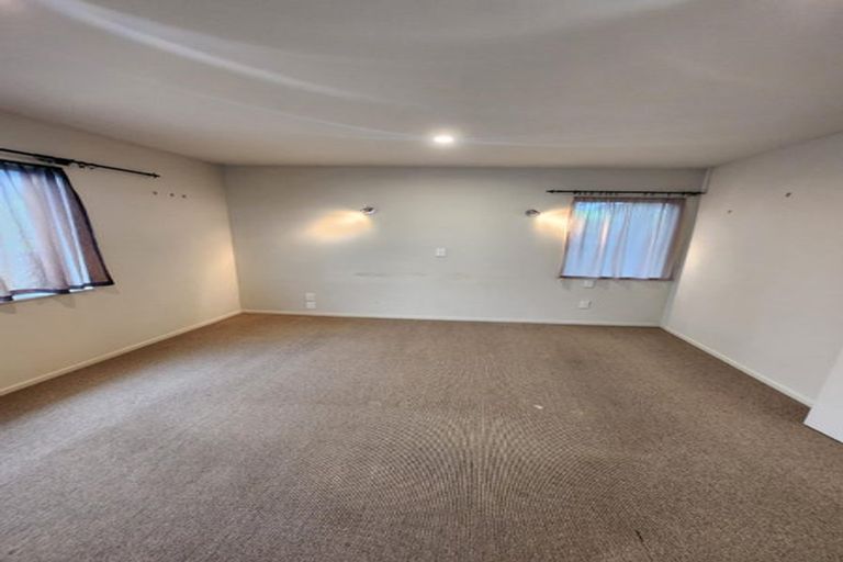 Photo of property in 13a Hebron Road, Waiake, Auckland, 0630