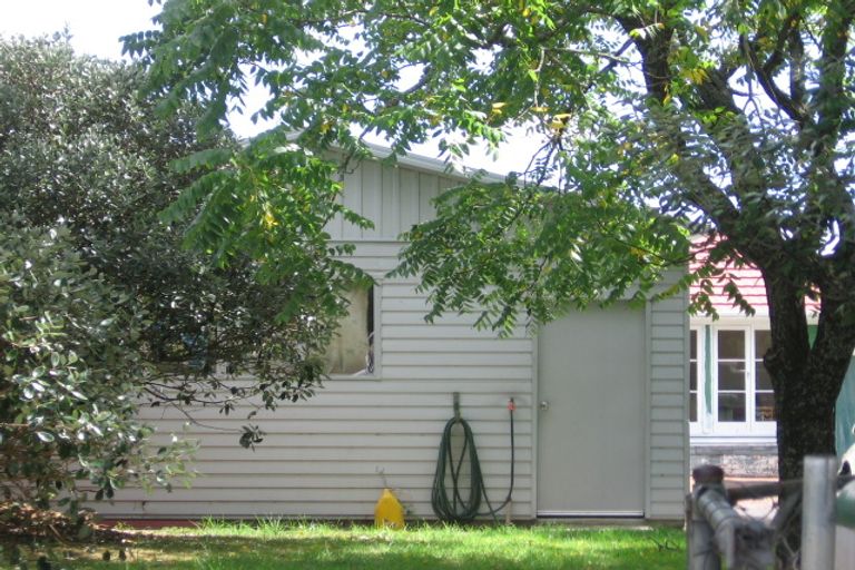 Photo of property in 52 Rata Street, New Lynn, Auckland, 0600