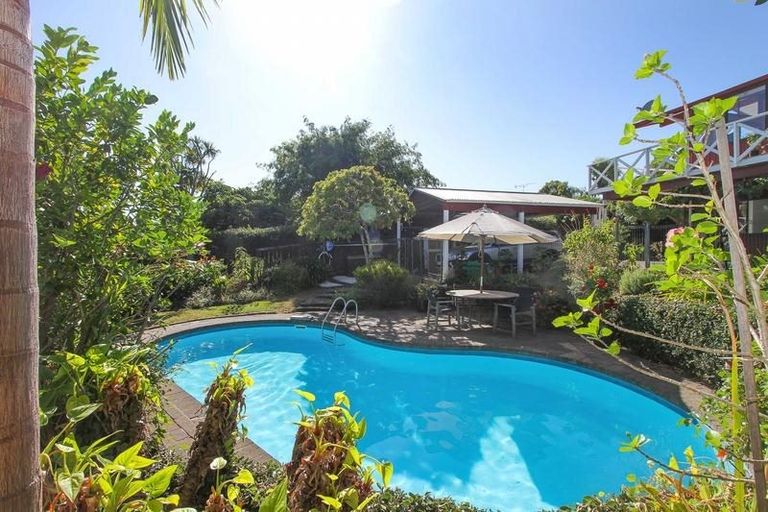 Photo of property in 4 Portobello Place, Torbay, Auckland, 0630