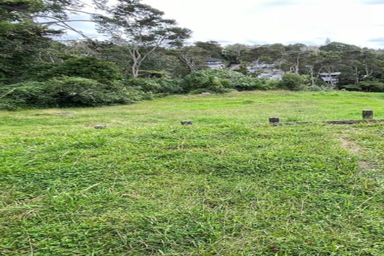 Photo of property in 211 Titirangi Road, Titirangi, Auckland, 0604