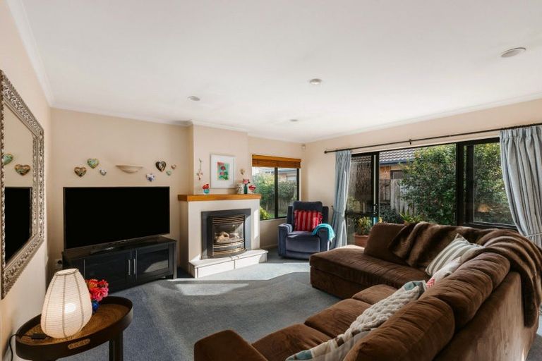 Photo of property in 91 Kahira Crescent, Papamoa Beach, Papamoa, 3118
