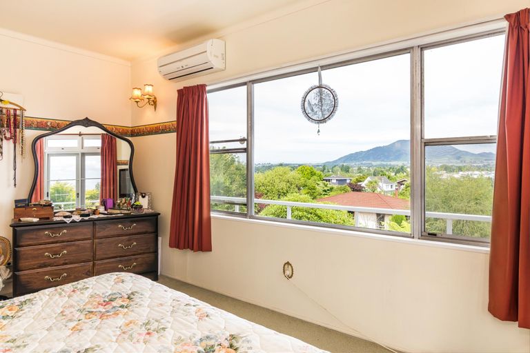 Photo of property in 87 Acacia Bay Road, Nukuhau, Taupo, 3330
