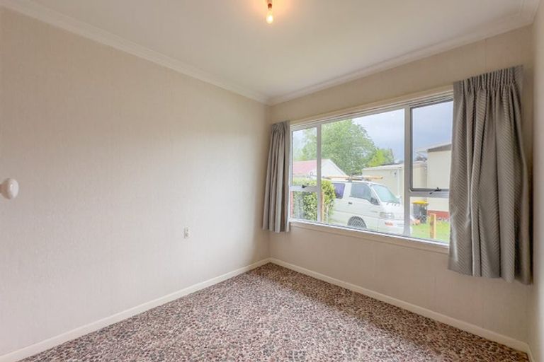 Photo of property in 2 Terrace Street, Putaruru, 3411