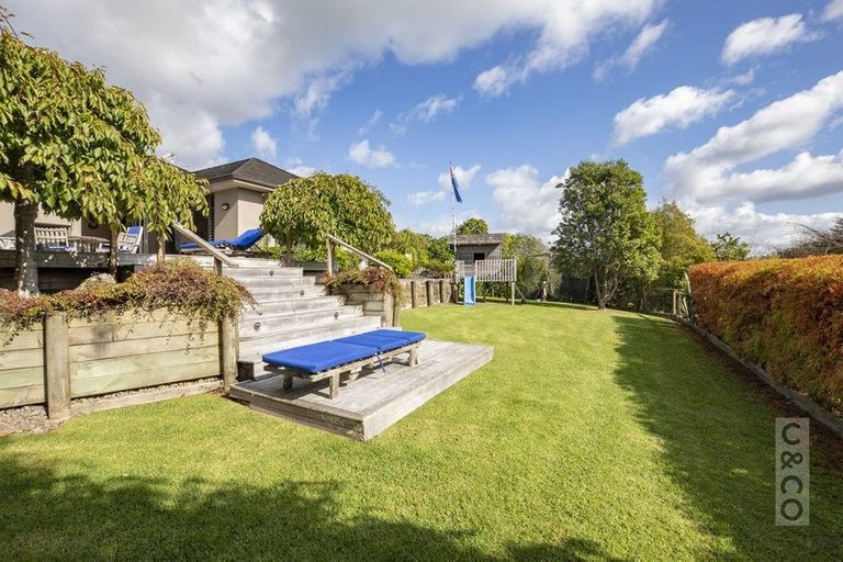 Photo of property in 1 Hawkes Access Road, Waitoki, Silverdale, 0994