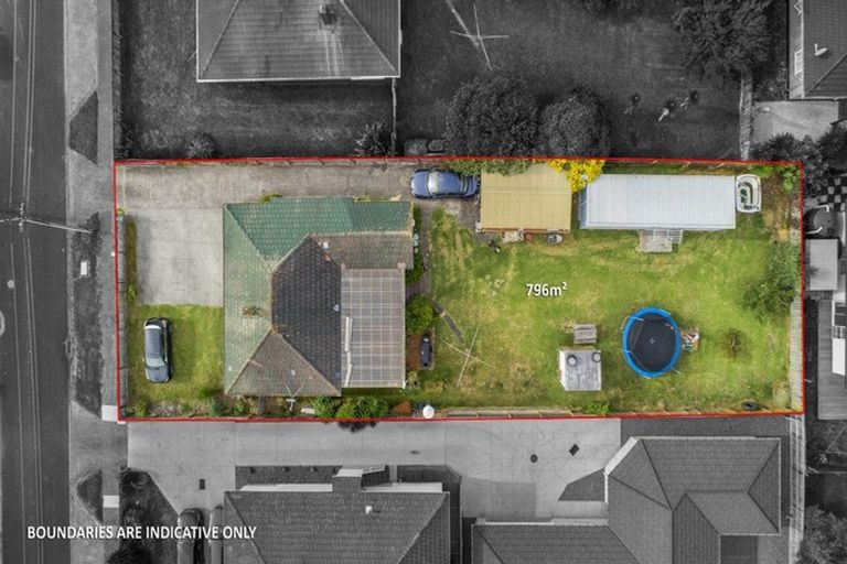 Photo of property in 15 Arimu Road, Papakura, 2110