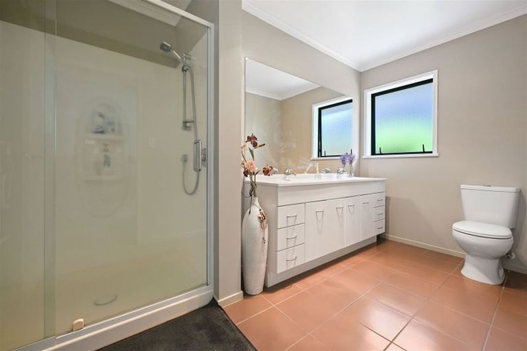 Photo of property in 12 Rosewood Court, Huntington, Hamilton, 3210