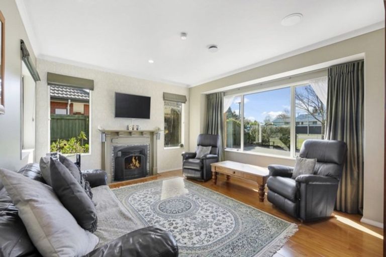 Photo of property in 79 North Terrace, Darfield, 7510