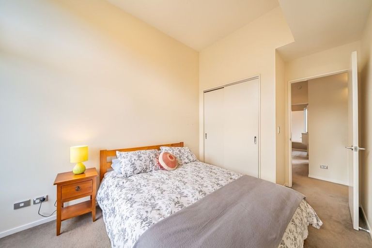 Photo of property in 8/114 Mitchell Street, Brooklyn, Wellington, 6021