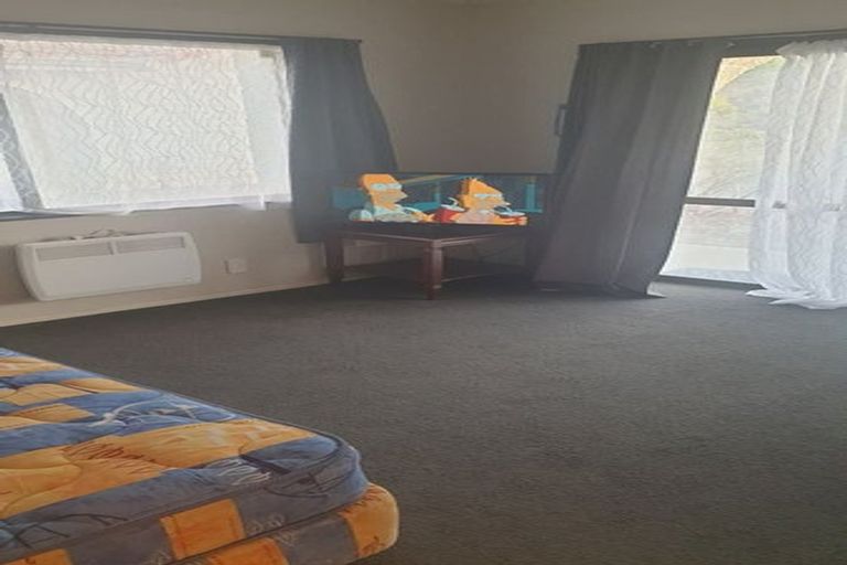 Photo of property in 665 Pioneer Highway, Highbury, Palmerston North, 4412