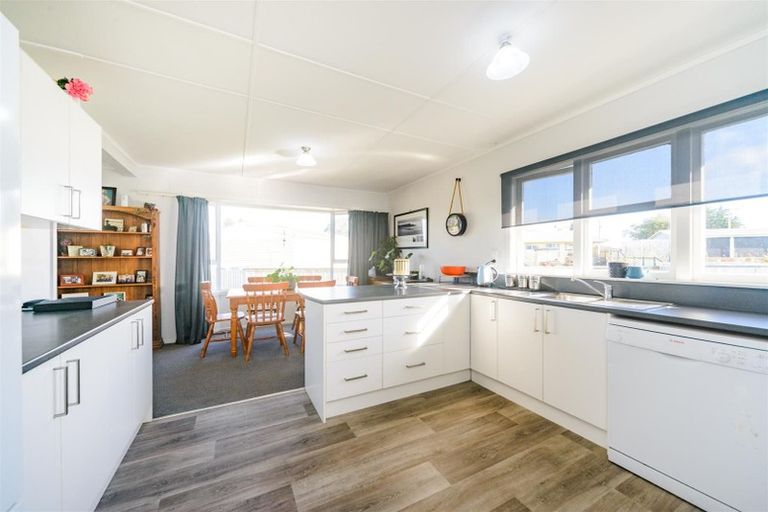 Photo of property in 6 Goldings Line, Marton, 4710