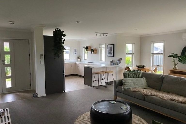 Photo of property in 4 Aoraki Road, Poraiti, Napier, 4112