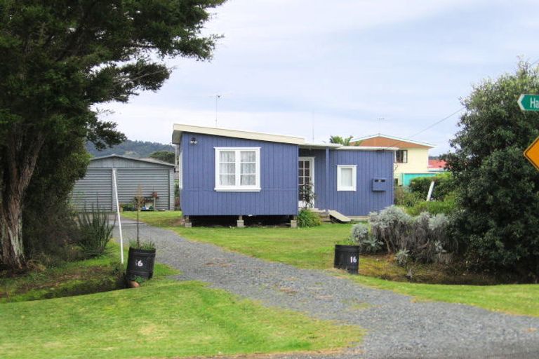 Photo of property in 16 Harbour View Road, Point Wells, Warkworth, 0986
