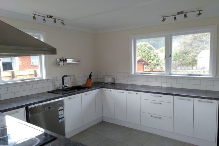 Photo of property in 11 Honey Street, Wainuiomata, Lower Hutt, 5014