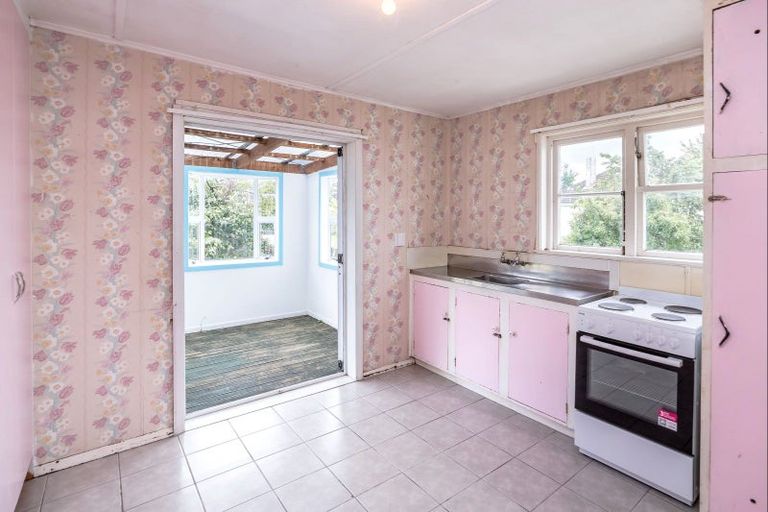 Photo of property in 2 William Kemp Place, Solway, Masterton, 5810