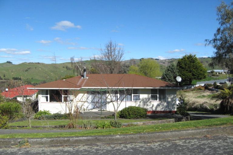Photo of property in 55 Kiwi Road, Taihape, 4720