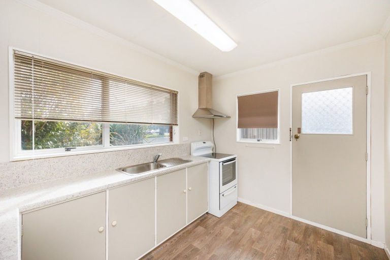 Photo of property in 1/734 Main Street, Palmerston North, 4414