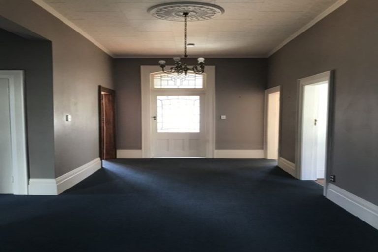 Photo of property in 7a Hawker Street, Mount Victoria, Wellington, 6011