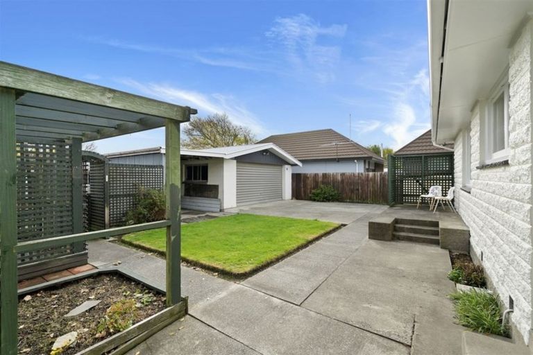 Photo of property in 9 Belmont Street, Avondale, Christchurch, 8061