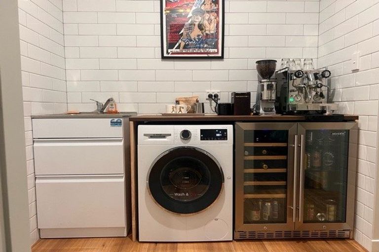 Photo of property in 38b Emerald Hill Drive, Birchville, Upper Hutt, 5018