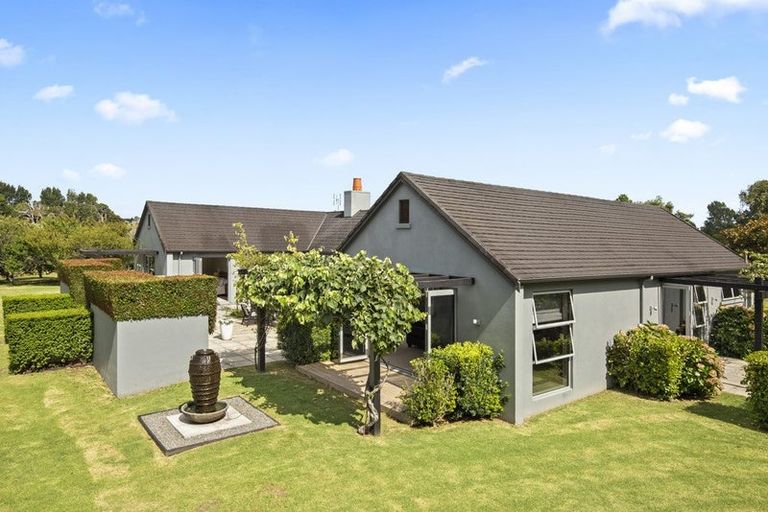 Photo of property in 14 Millbrook Drive, Waiuku, 2683