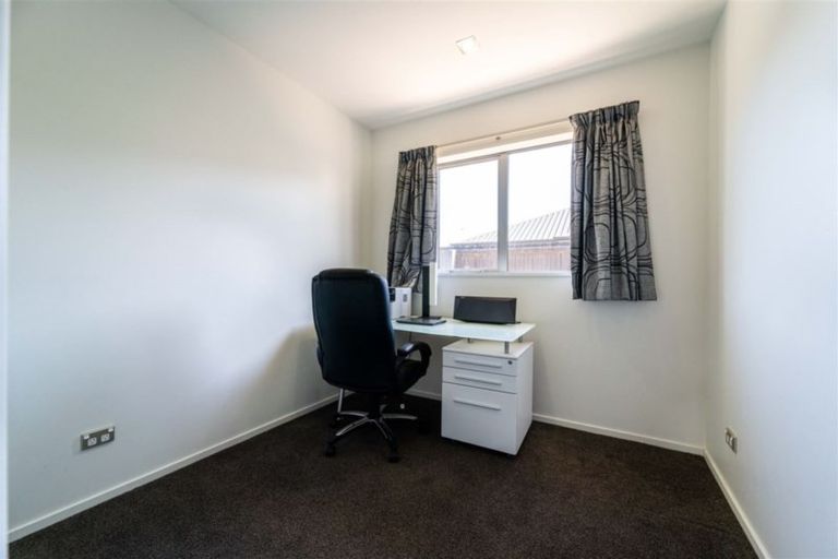 Photo of property in 32 Buckhurst Avenue, Wigram, Christchurch, 8042