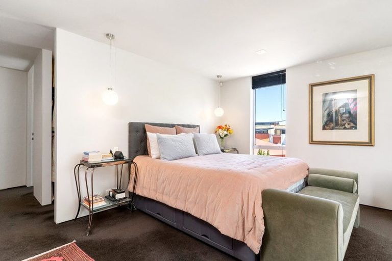 Photo of property in 148 Merivale Lane, Merivale, Christchurch, 8014