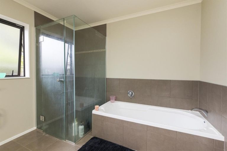 Photo of property in 11a Johnson Street, Bulls, 4818