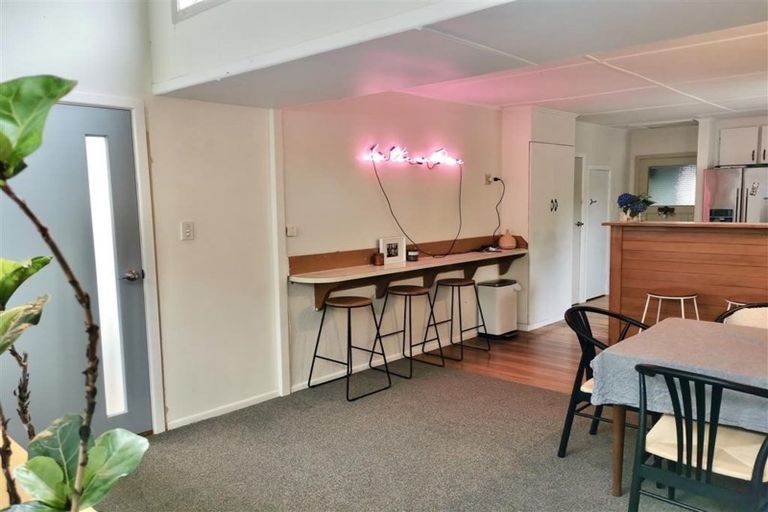 Photo of property in 81e Huatoki Street, Vogeltown, New Plymouth, 4310