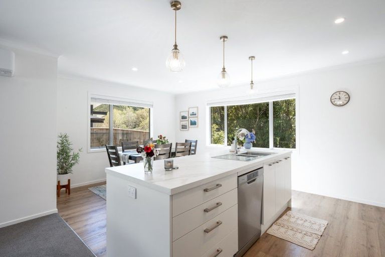 Photo of property in 4 Mclaughlin Lane, Stoke, Nelson, 7011