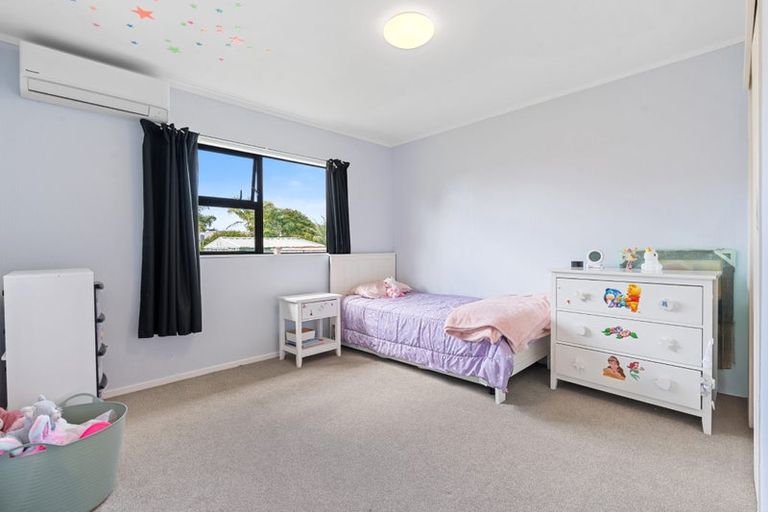 Photo of property in 129 Florence Avenue, Orewa, 0931