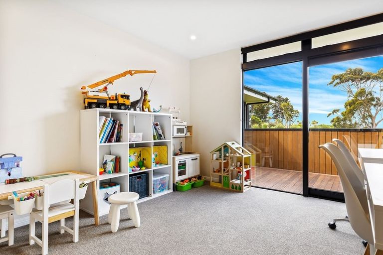 Photo of property in 144 Clifton Terrace, Clifton, Christchurch, 8081