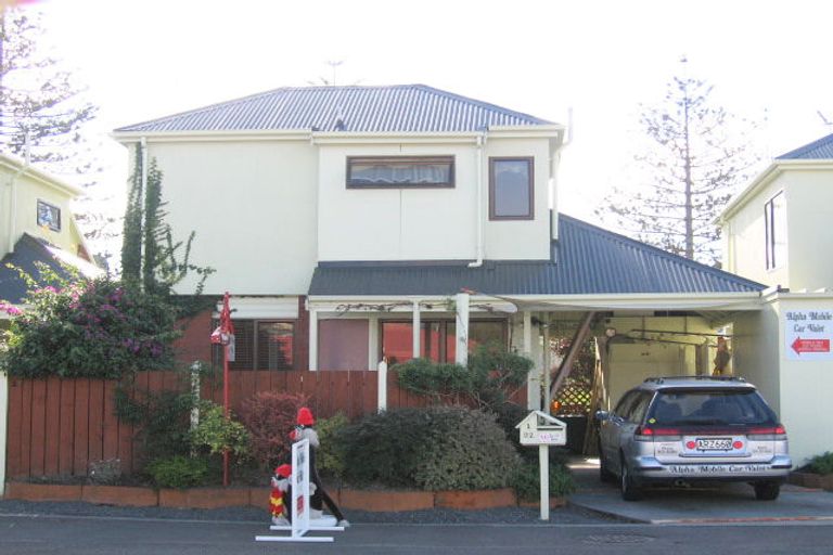 Photo of property in 92a Waghorne Street, Ahuriri, Napier, 4110