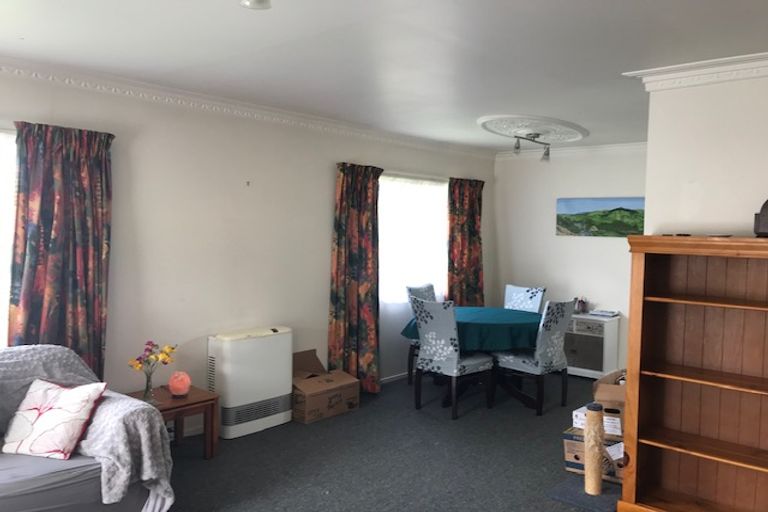 Photo of property in 56 Alison Street, Hamilton Lake, Hamilton, 3204