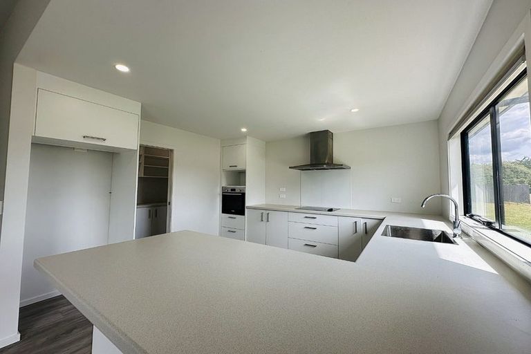 Photo of property in 24 Lissette Road, Newstead, Hamilton, 3286