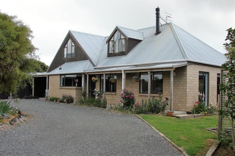 Photo of property in 242 Oreti Road, Otatara, Invercargill, 9879