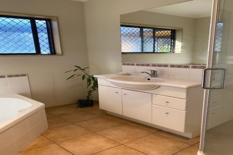 Photo of property in 47 Somerton Drive, Huntington, Hamilton, 3210