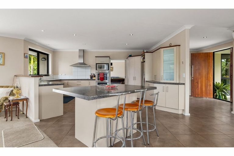 Photo of property in 2 Pickmere Lane, Kerikeri, 0230