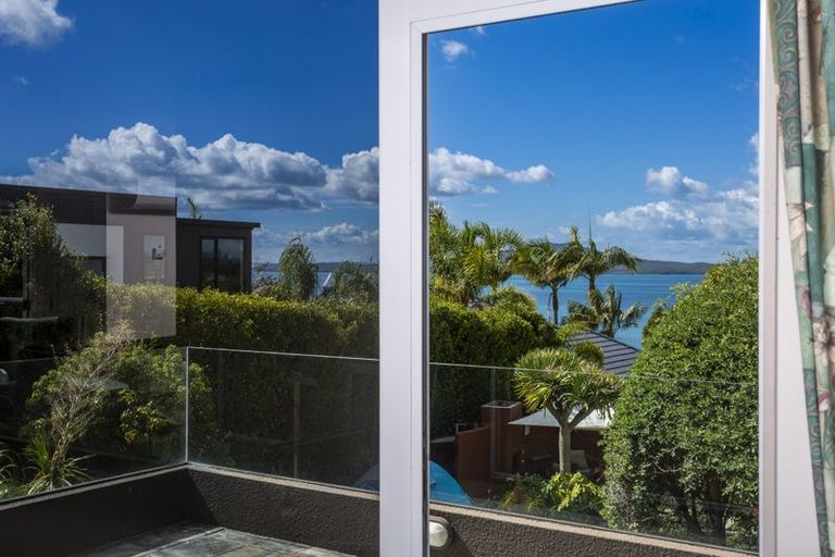 Photo of property in 1/20 Marama Street, Castor Bay, Auckland, 0620