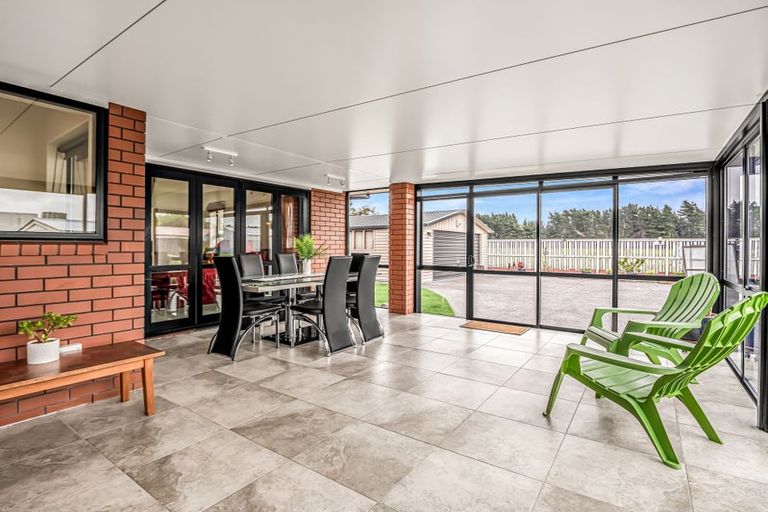 Photo of property in 42 Grierson Avenue, Amberley, 7481