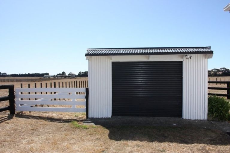Photo of property in 313 Gaisford Road, Kumeroa, Dannevirke, 4972