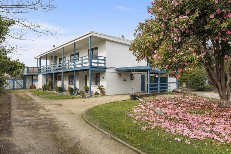 Photo of property in 9 Norman Bensemann Place, Takaka, 7110