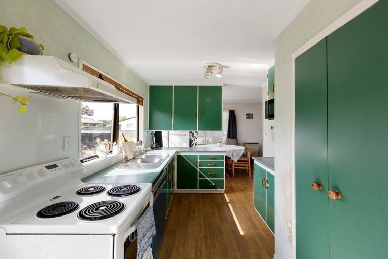 Photo of property in 19 Elmwood Crescent, Pukete, Hamilton, 3200