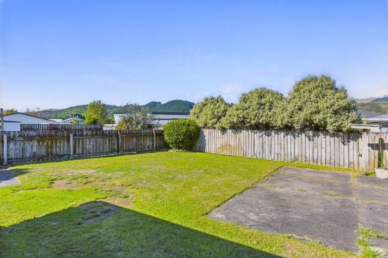 Photo of property in 110 Makarini Street, Paraparaumu, 5032