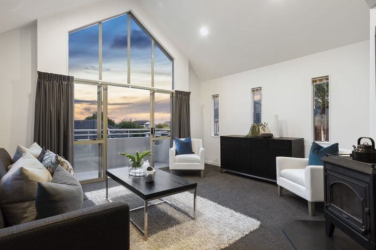 Photo of property in 83a Namata Road, One Tree Hill, Auckland, 1061