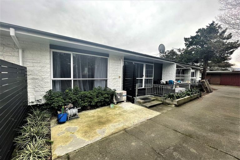 Photo of property in 2/65 Lincoln Road, Hillmorton, Christchurch, 8024