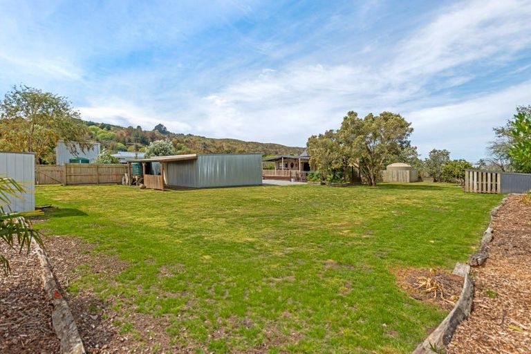 Photo of property in 15 Domain Road, Ormond, Gisborne, 4071