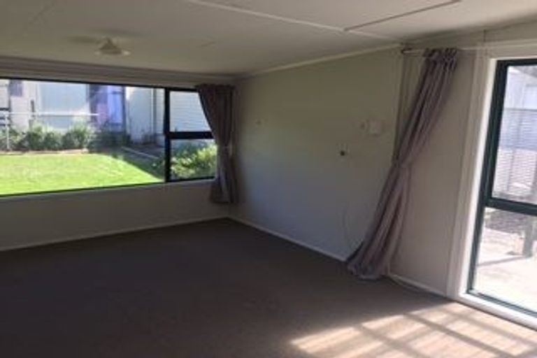 Photo of property in 72 Waverley Road, Meeanee, Napier, 4183