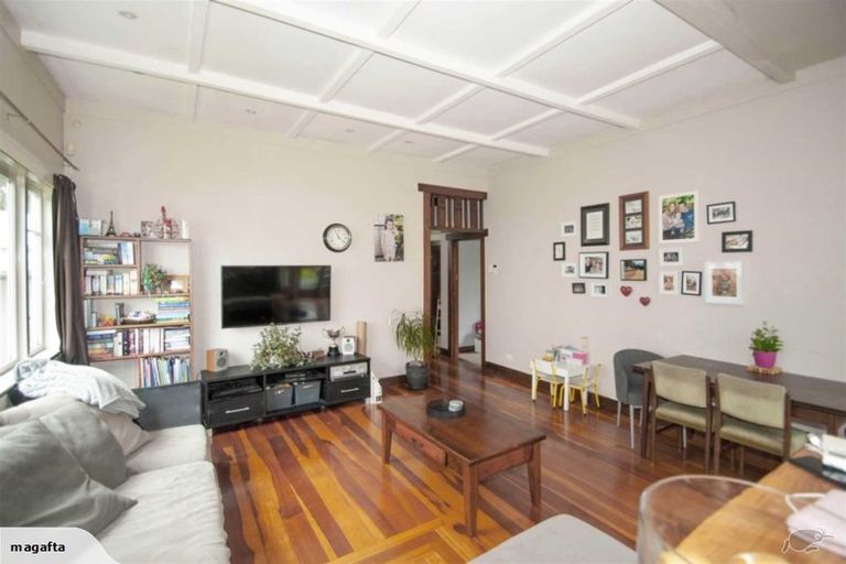 Photo of property in 4 Parr Street, Frankton, Hamilton, 3204