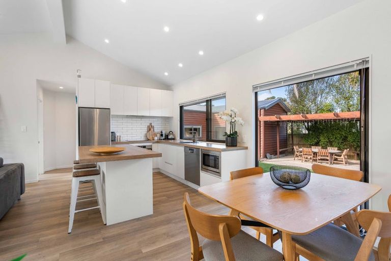 Photo of property in 13 Given Grove, Pauanui, Hikuai, 3579